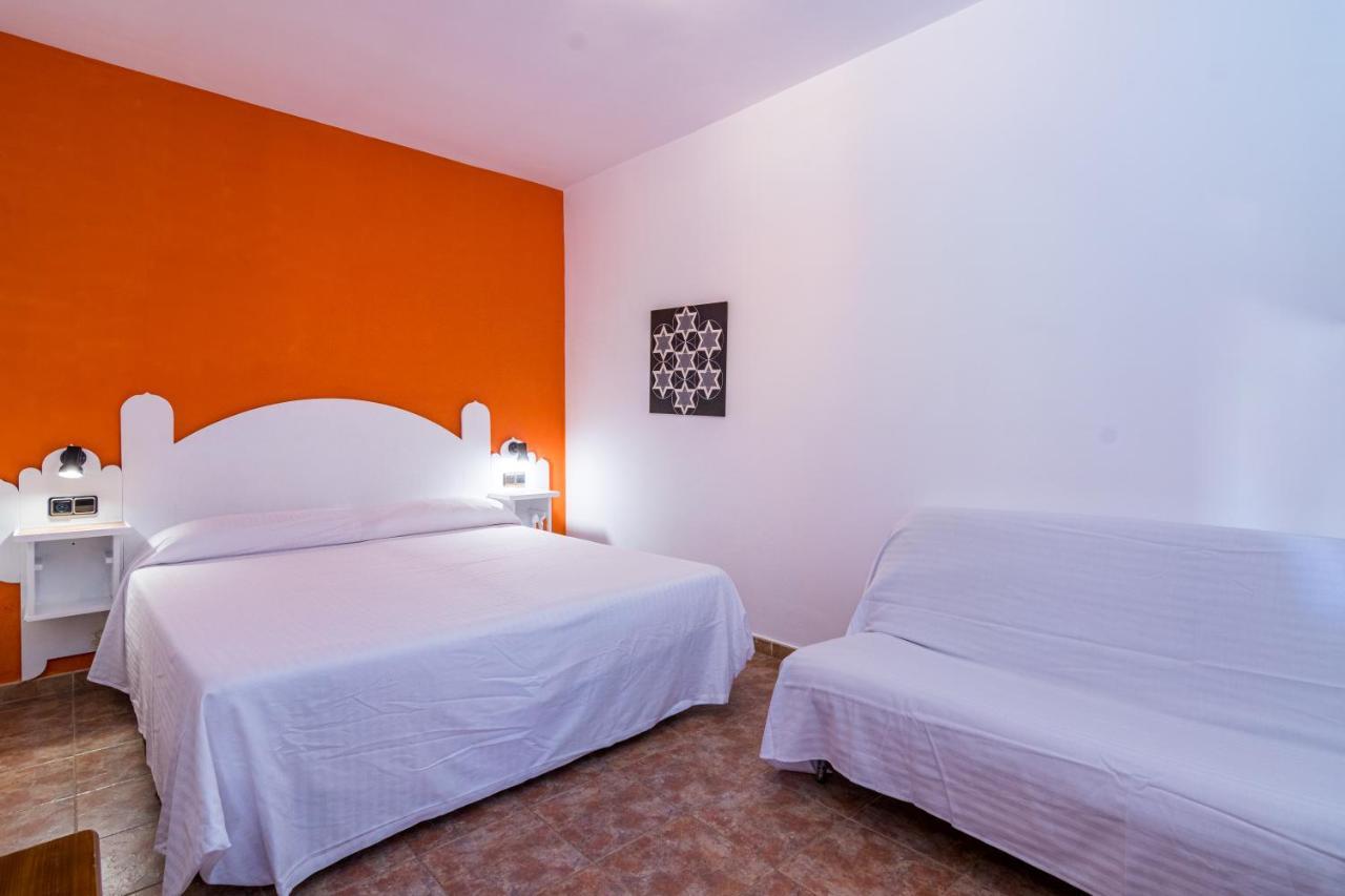 Hostal Alhambra Zahora Bagian luar foto