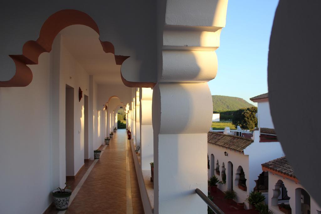 Hostal Alhambra Zahora Bagian luar foto